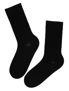 Sokisahtel RIINA musta värvi villased sokid