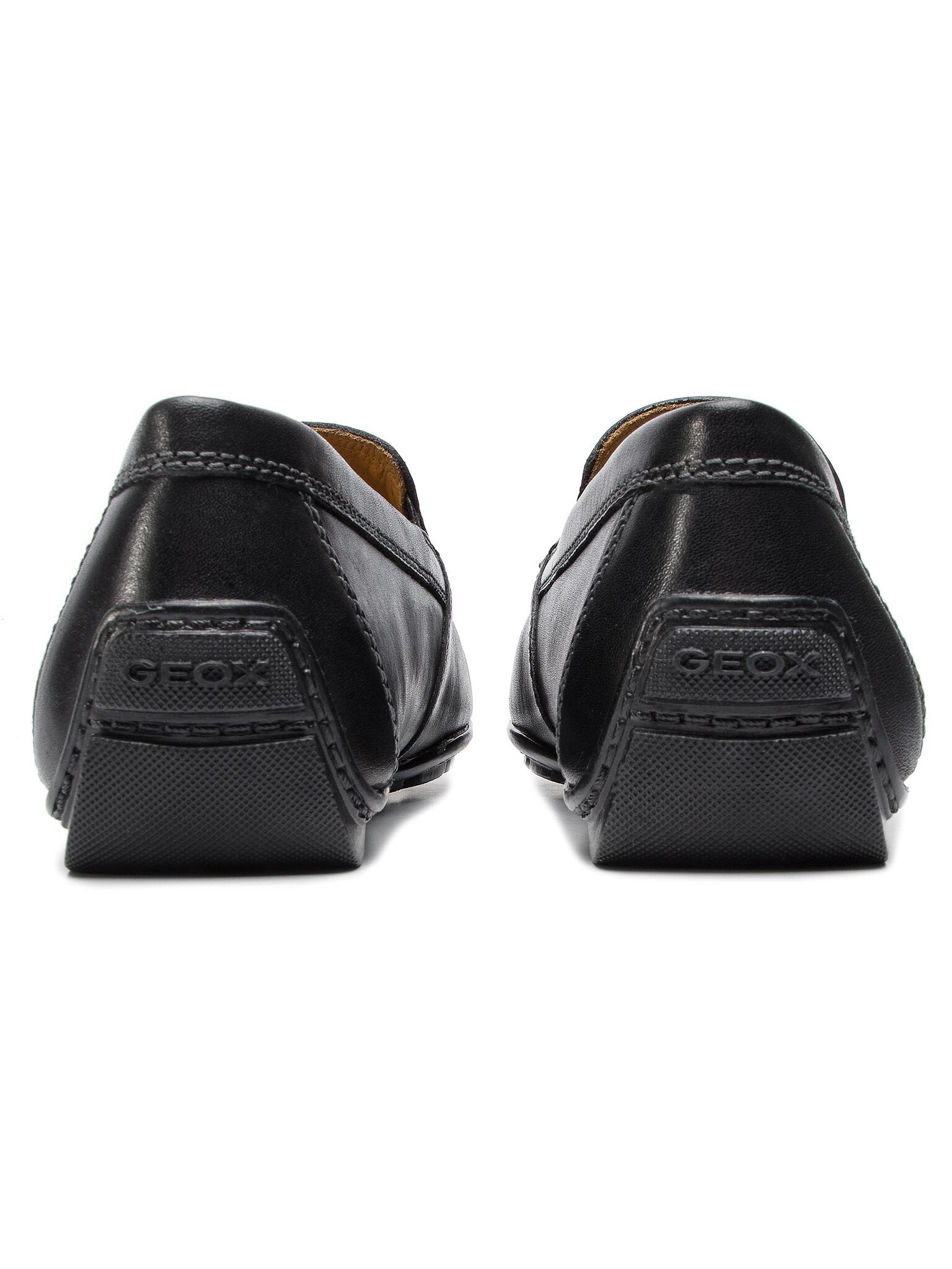 Mokassiinid Geox
