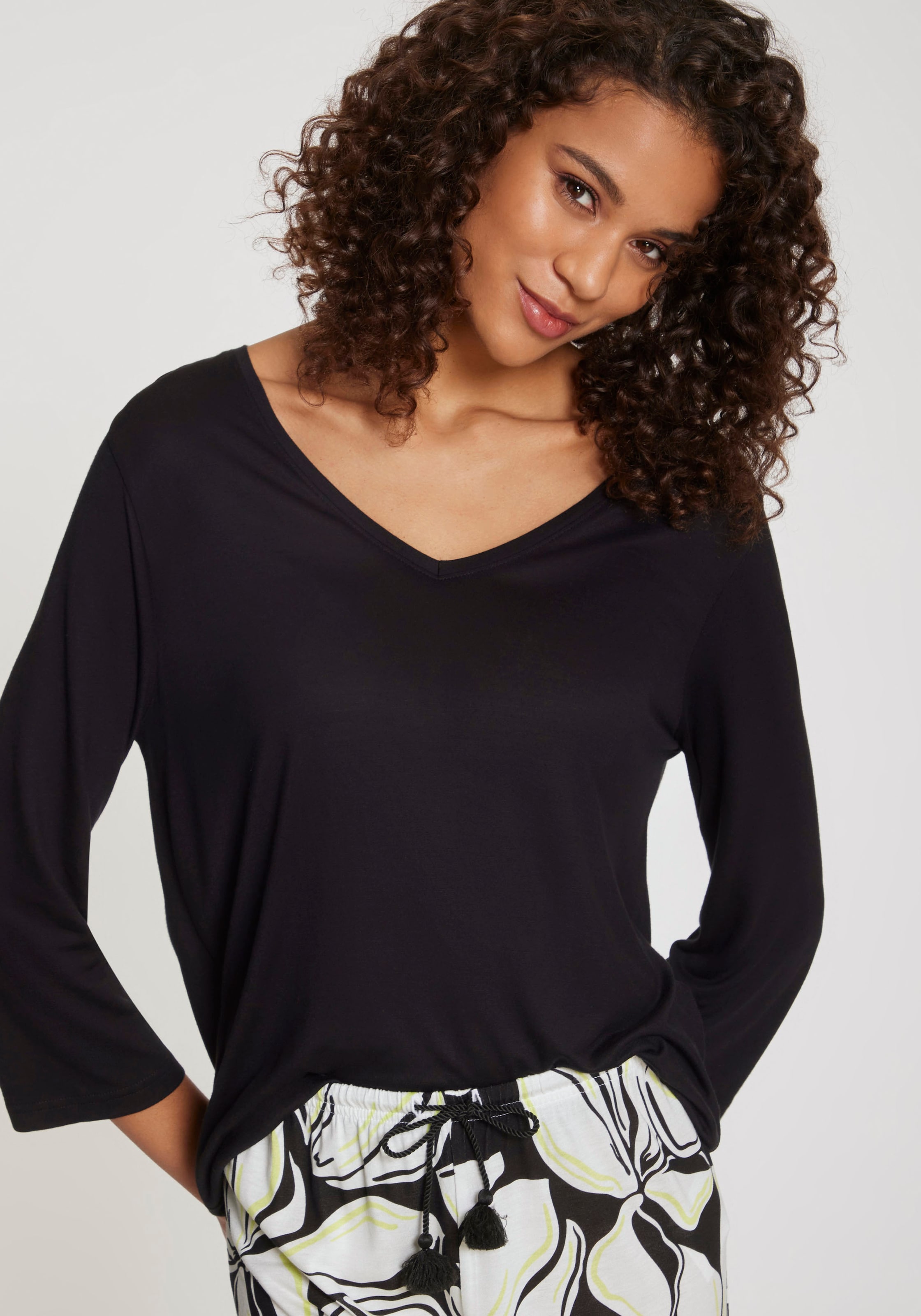 VIVANCE Pidžaama must / valge