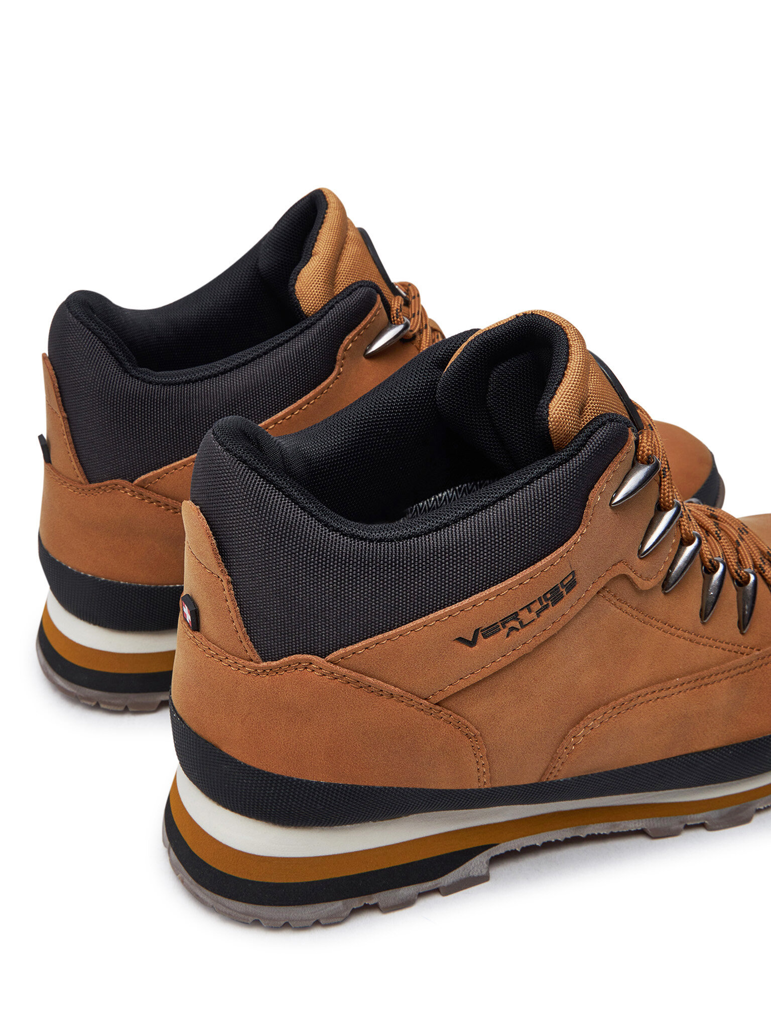 Matkajalatsid Vertigo Alpes