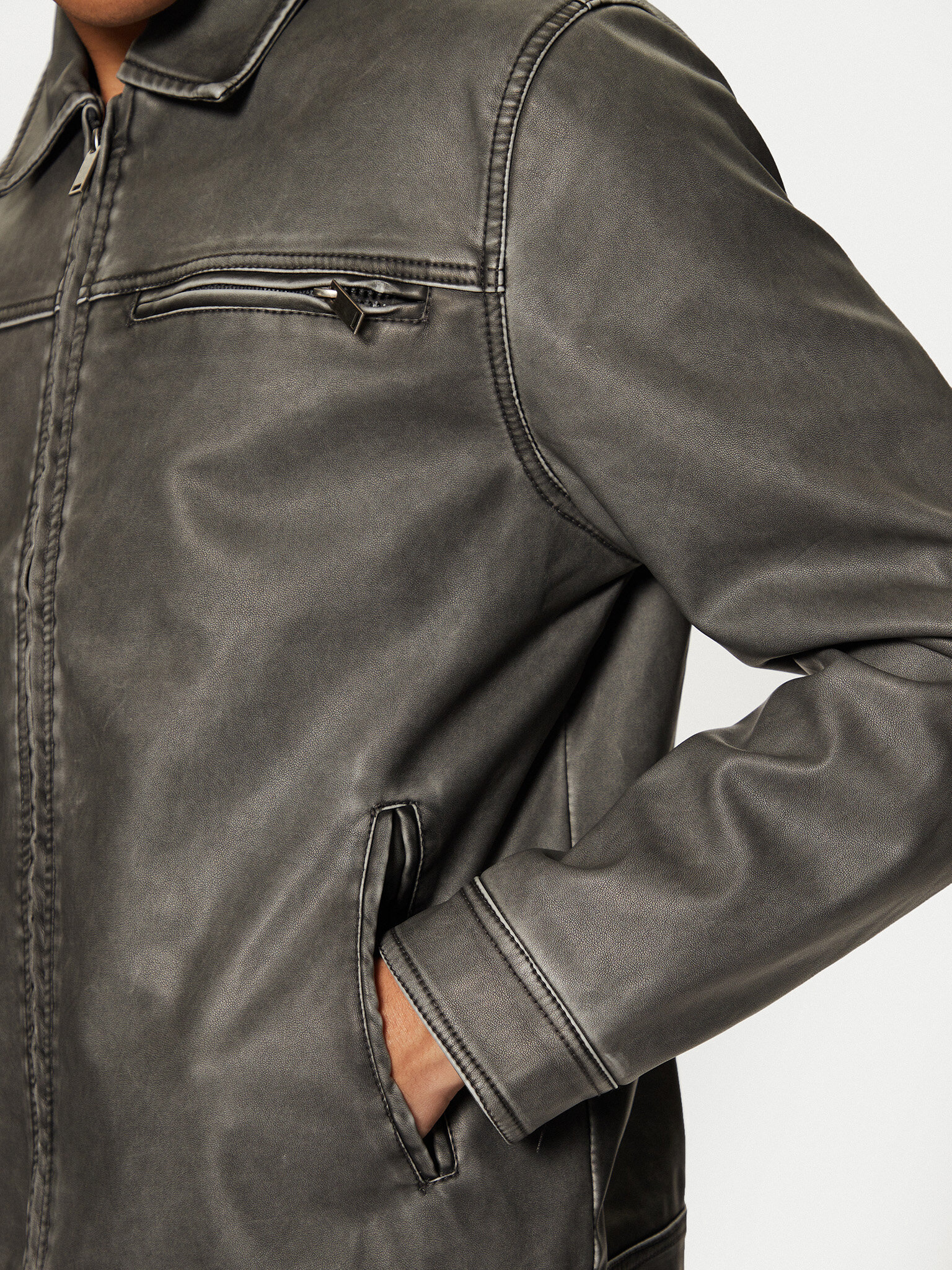 Tehisnahast jope Brave Soul