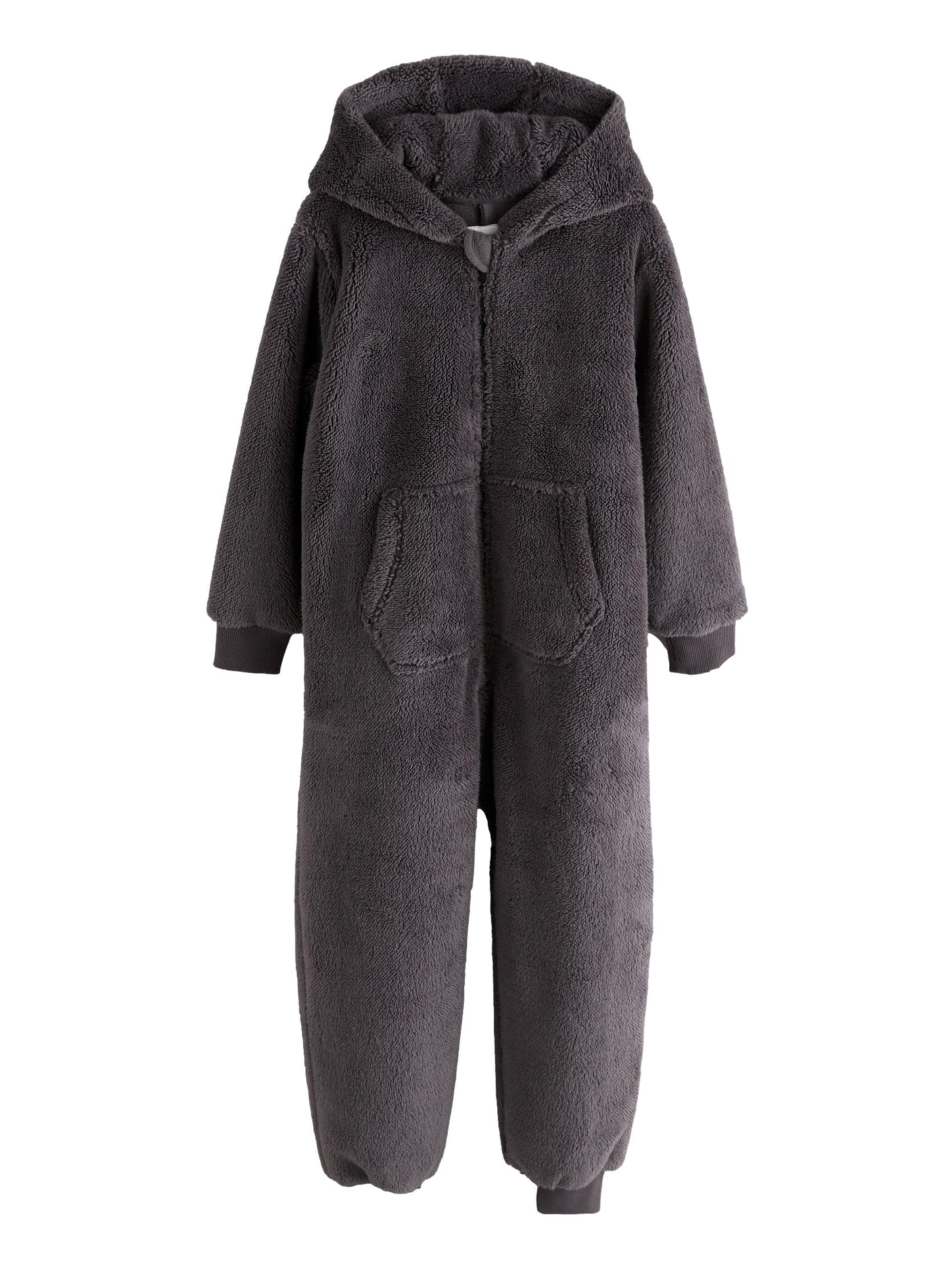 Next Üleriided hall