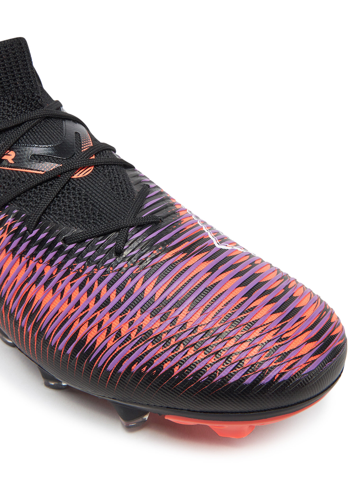 Jalgpallijalatsid Puma