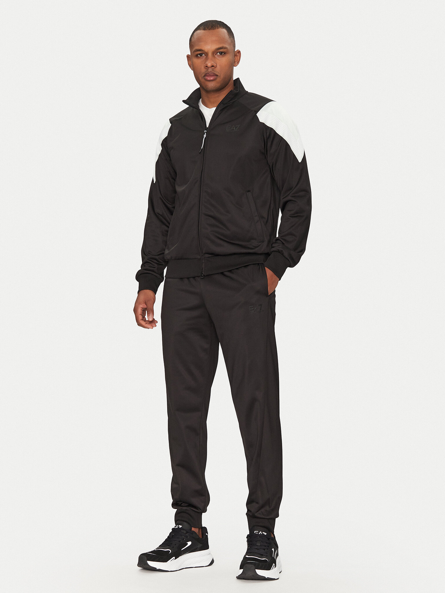 Spordidressid EA7 Emporio Armani