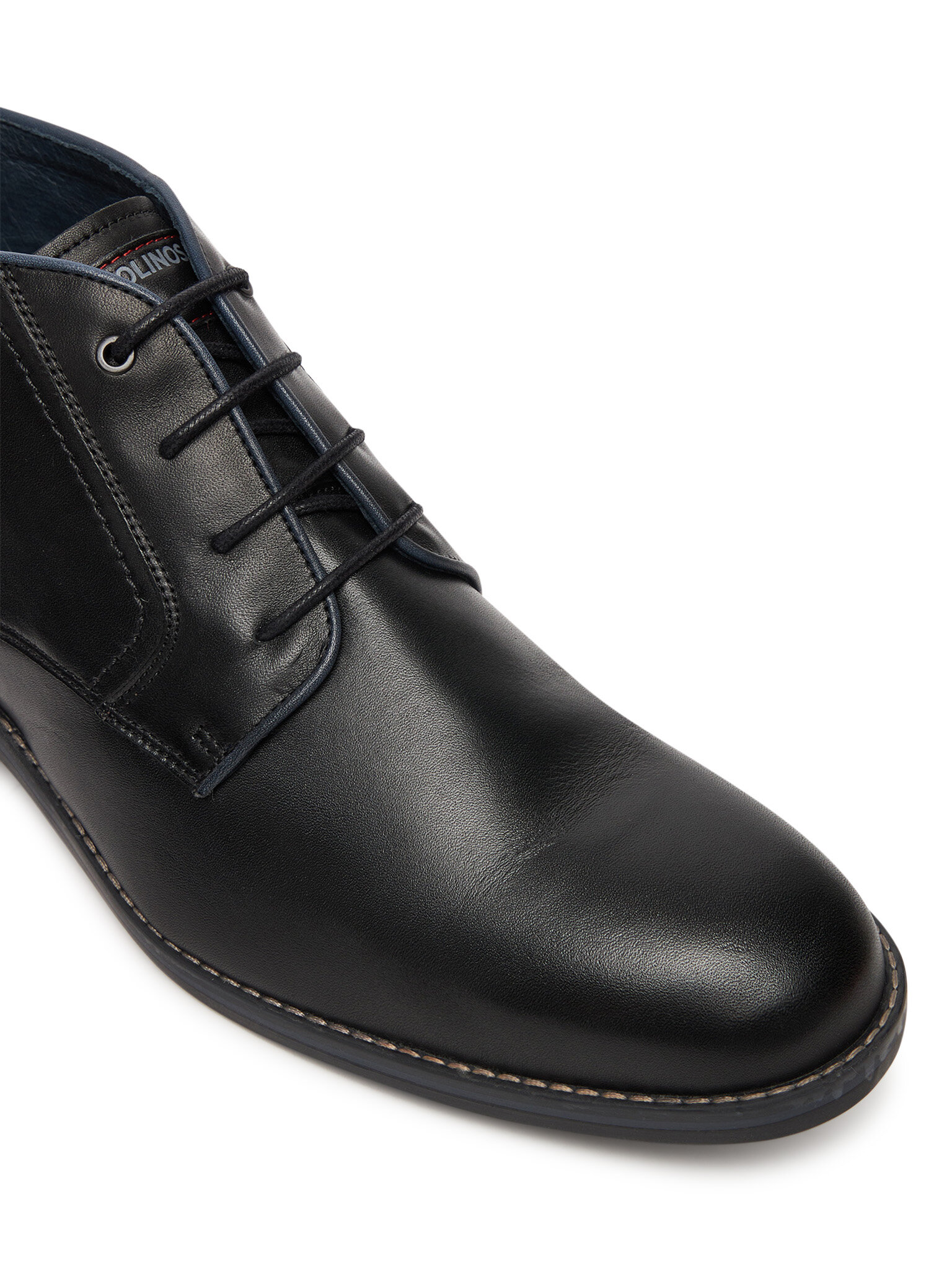 Poolsaapad Pikolinos