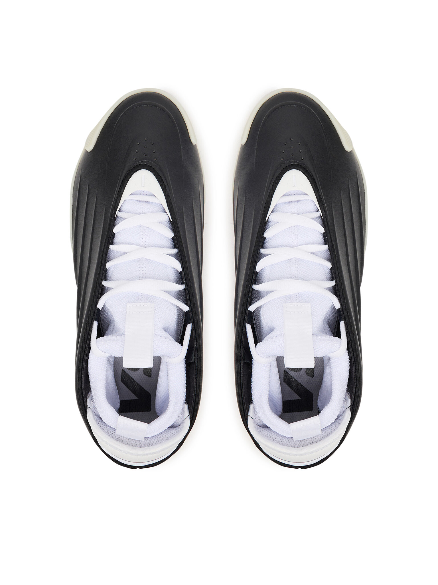 Korvpallijalatsid adidas