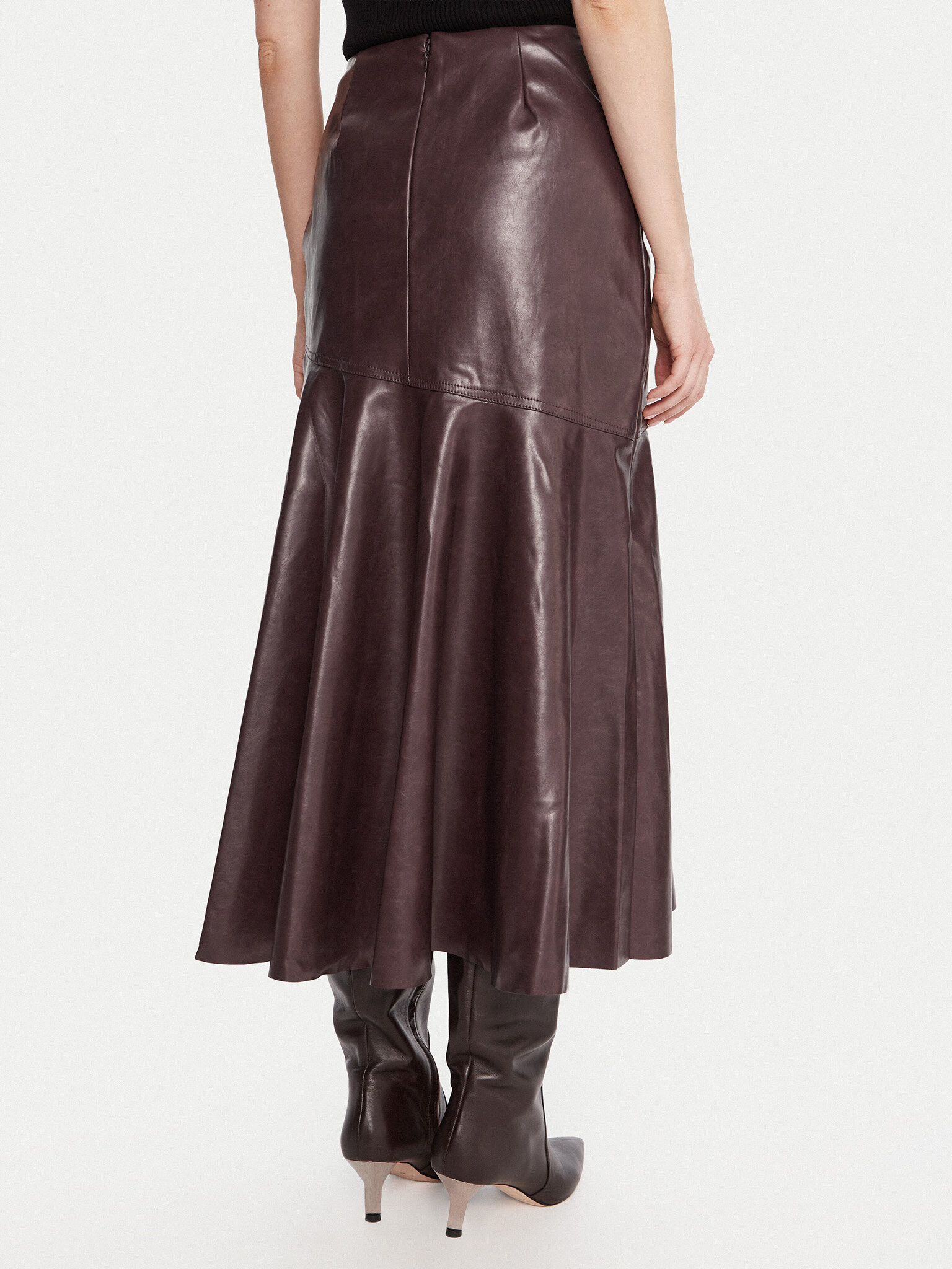 Tehisnahast seelik French Connection