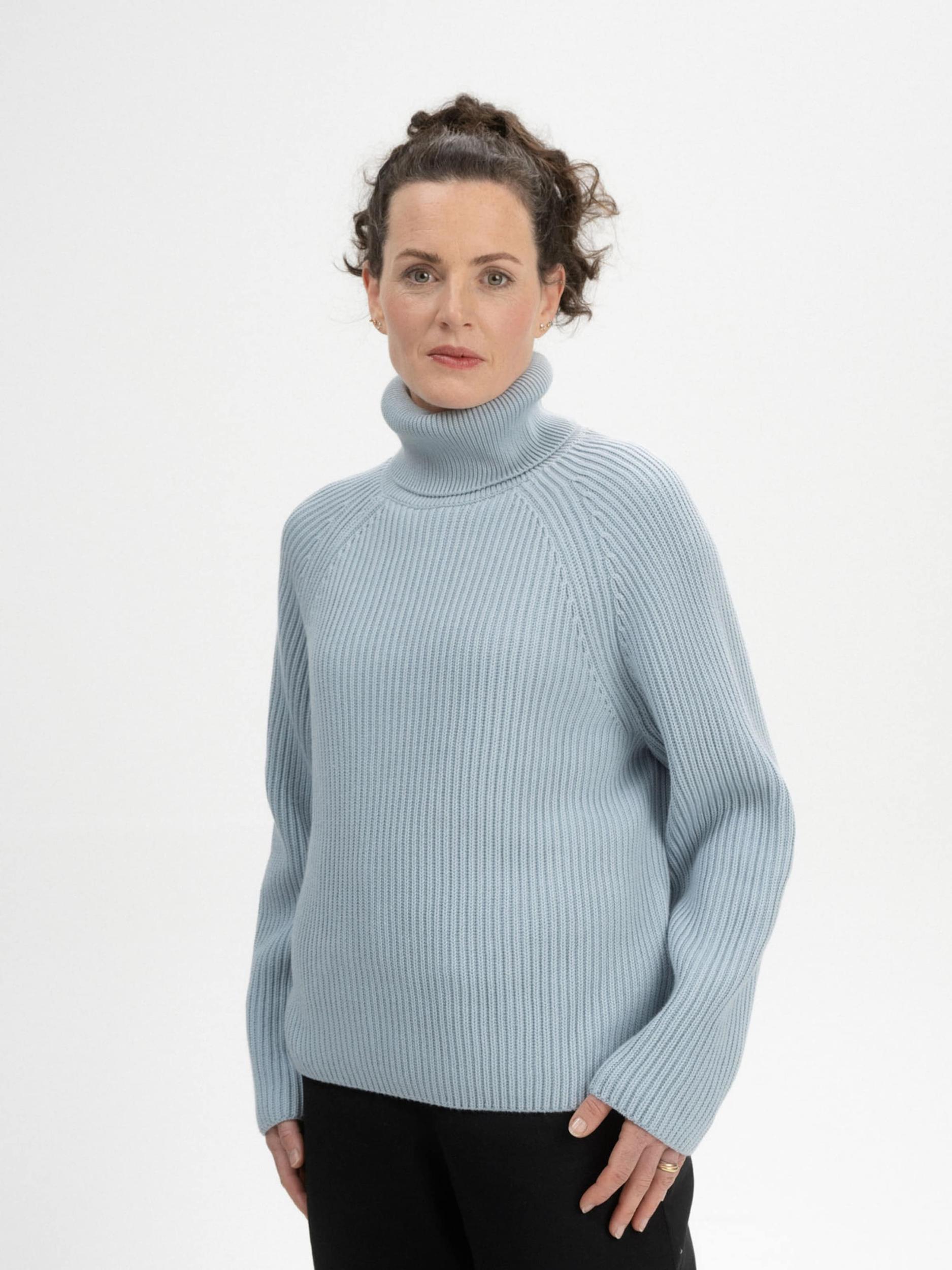 MELA Kampsun 'Chirha' helesinine