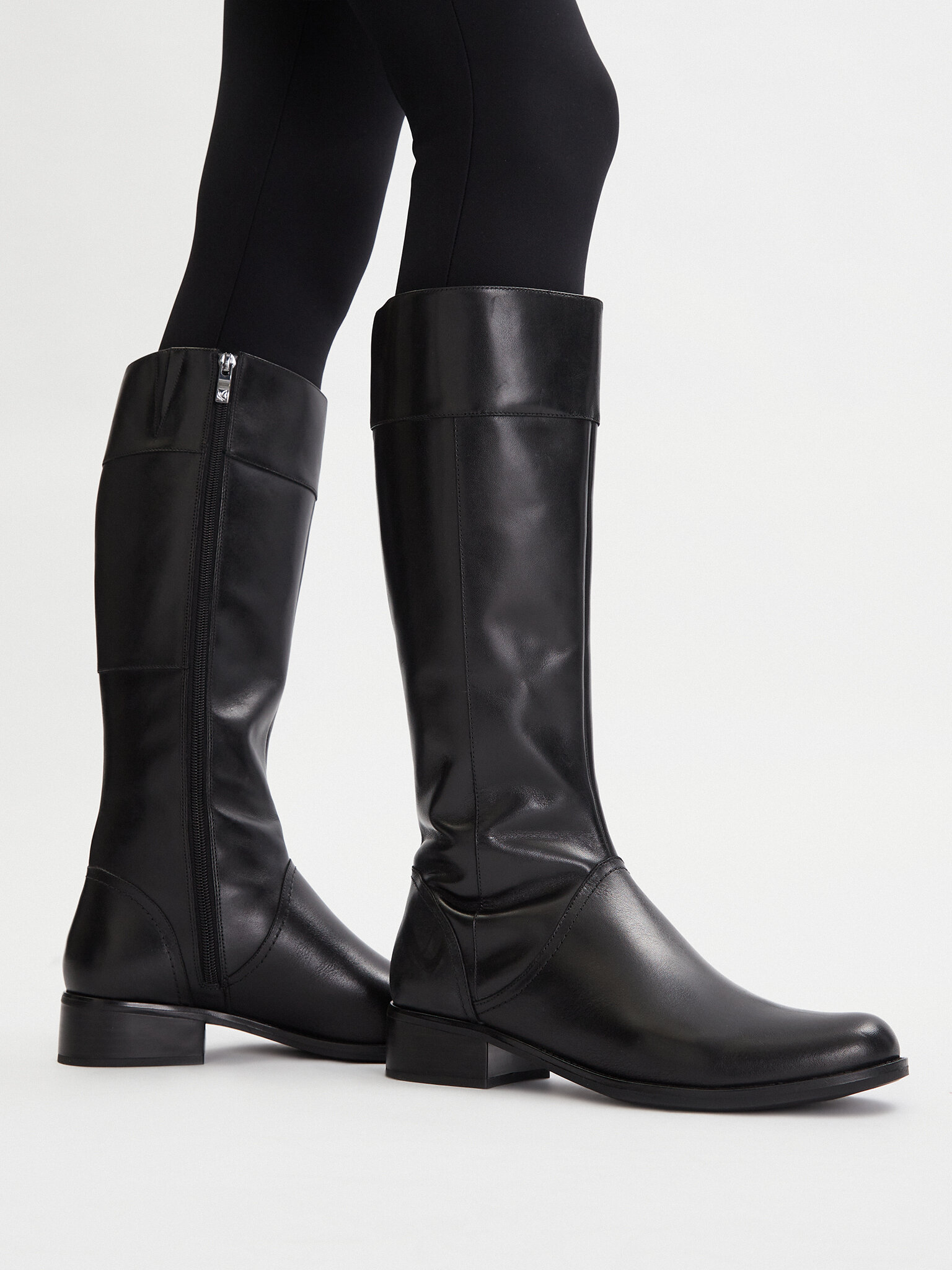 Ratsasaapad Caprice