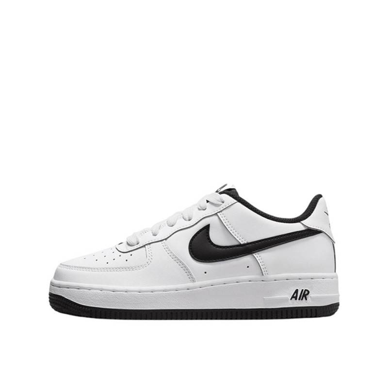 Nike Air Force 1 LV8 3