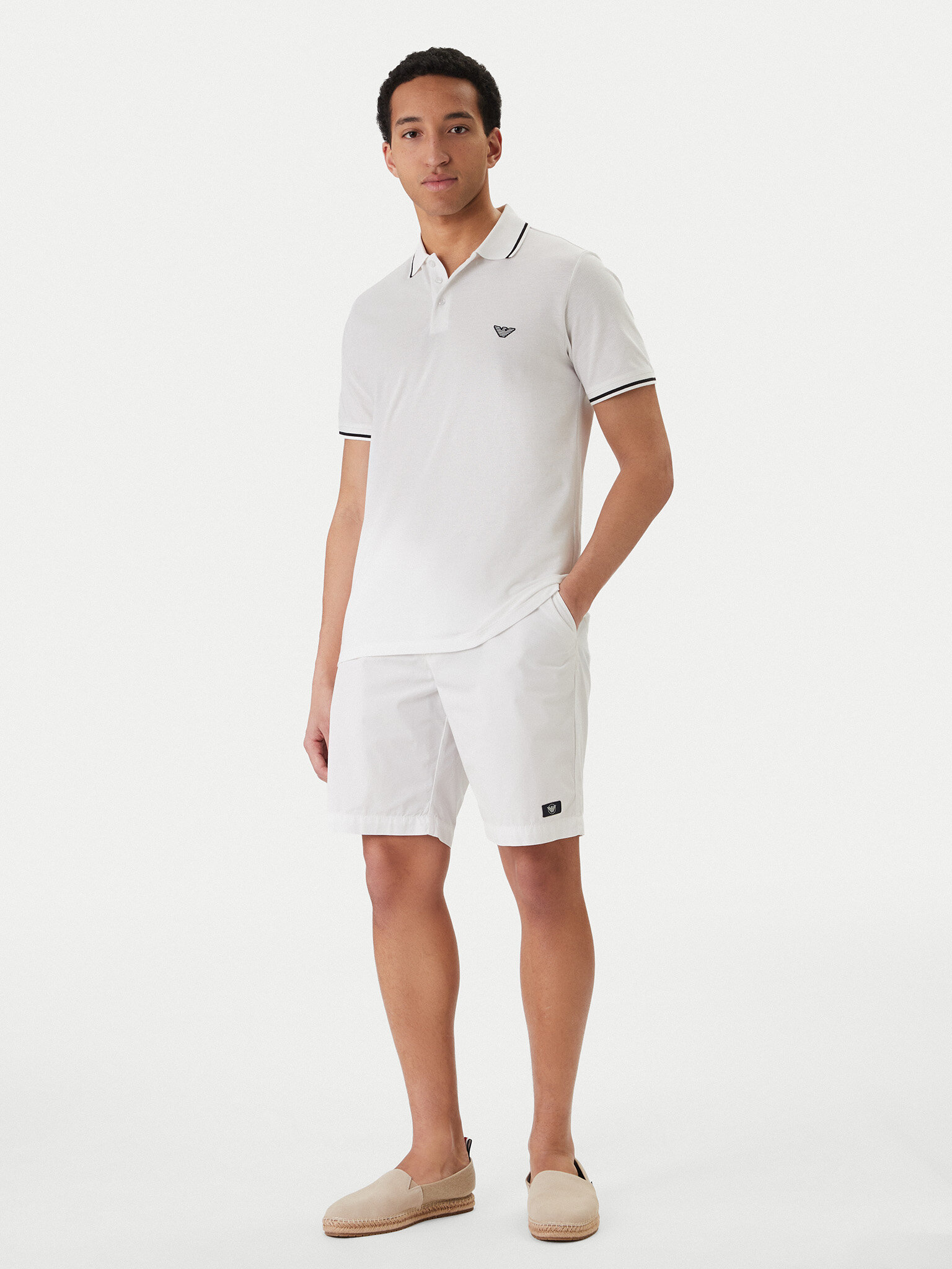 Spordišortsid Emporio Armani