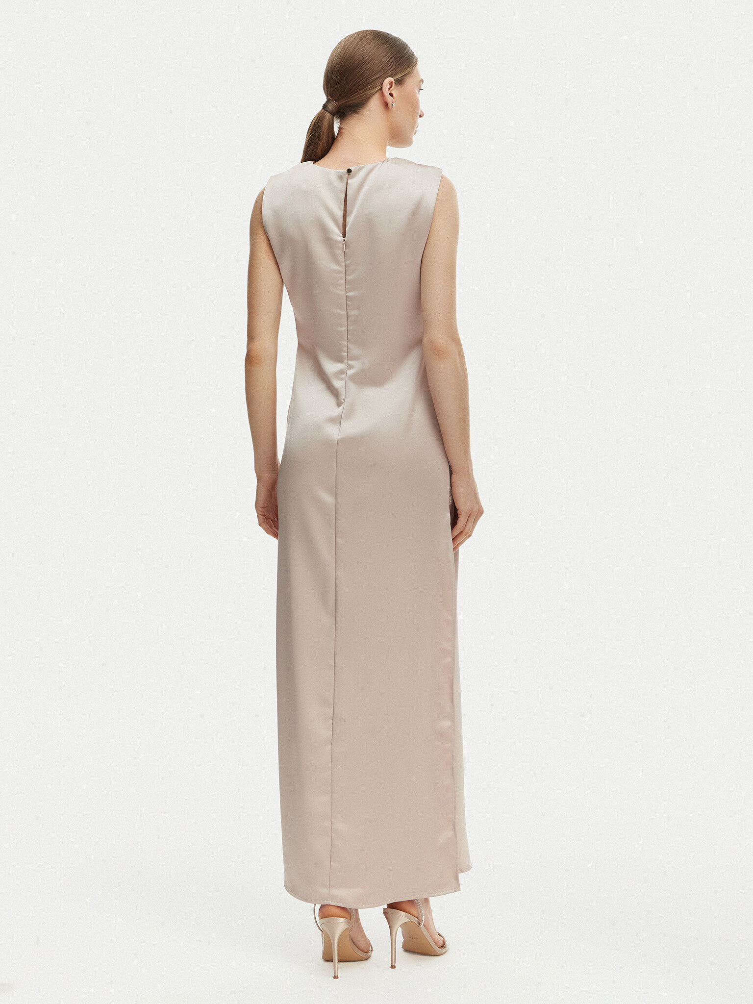 Õhtune kleit Rinascimento