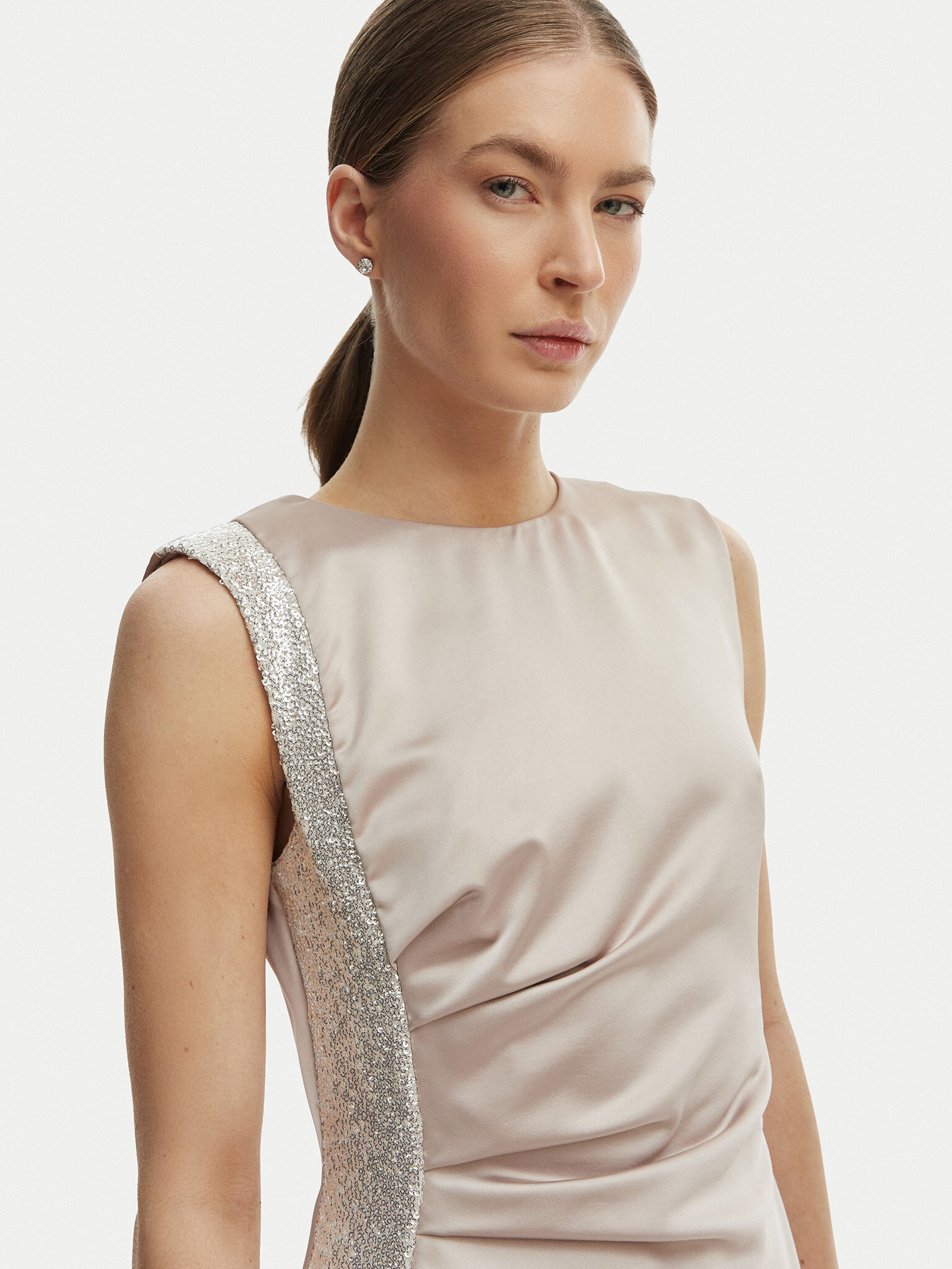 Õhtune kleit Rinascimento