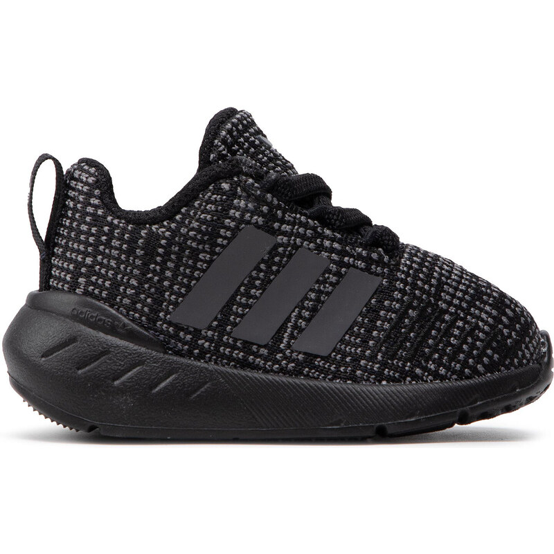 Tossud adidas