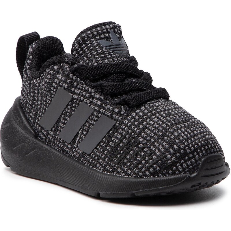 Tossud adidas