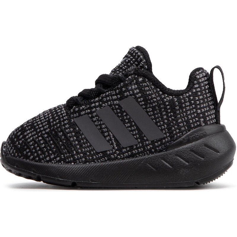 Tossud adidas