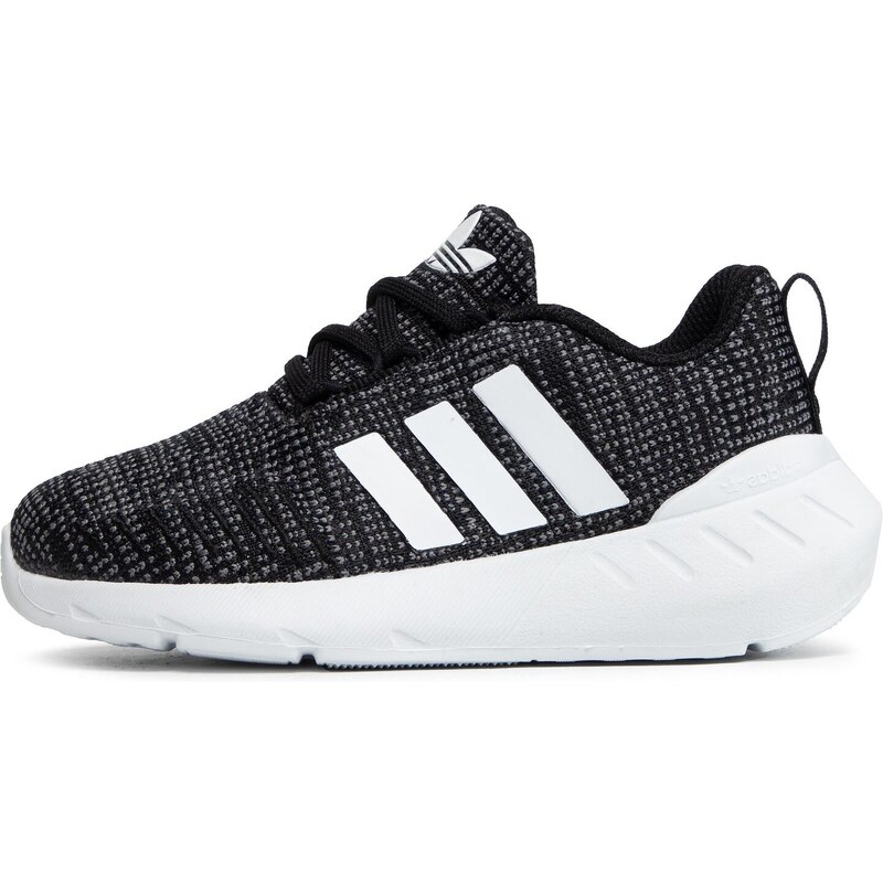 Tossud adidas