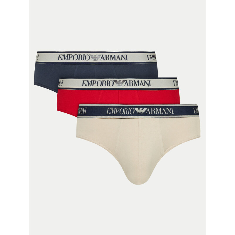 Komplekti kuulub 3 kombineed Emporio Armani Underwear