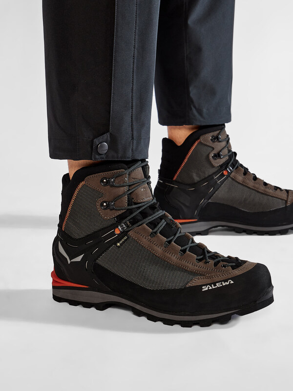 Matkajalatsid Salewa