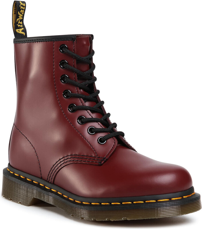 Lendurisaapad Dr. Martens