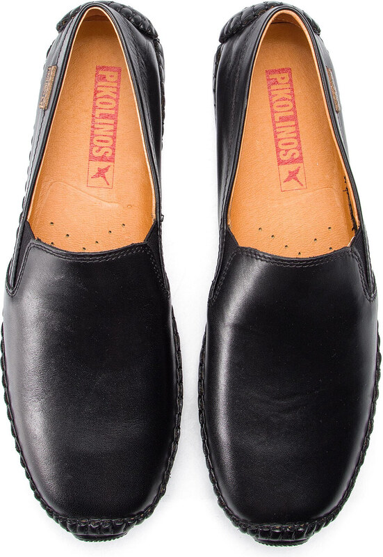 Poolsaapad Pikolinos