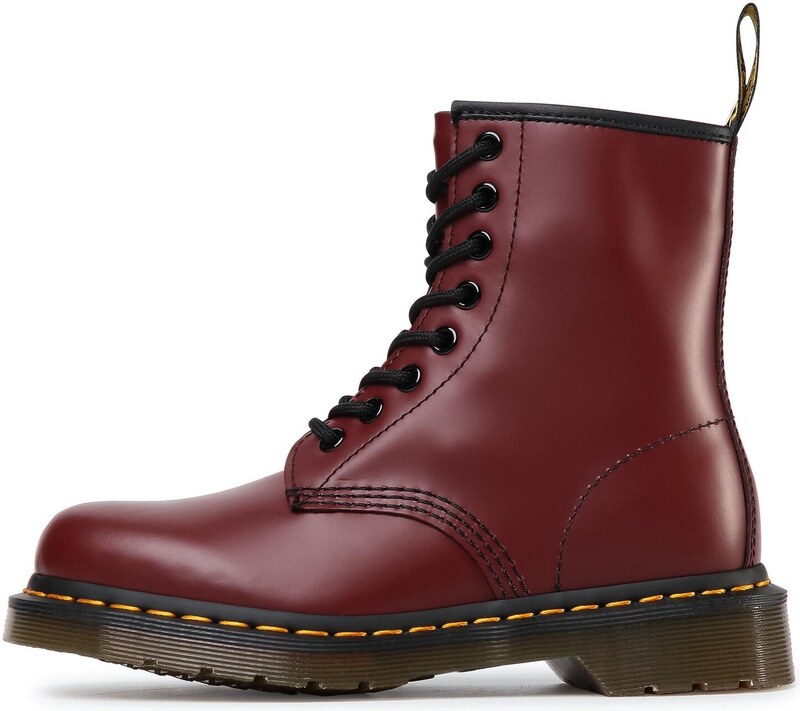Lendurisaapad Dr. Martens