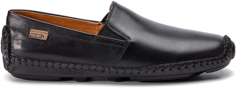 Poolsaapad Pikolinos