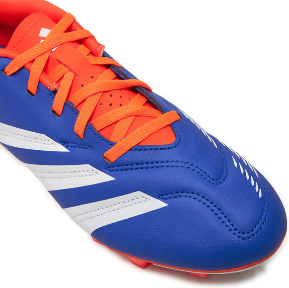 Jalgpallijalatsid adidas