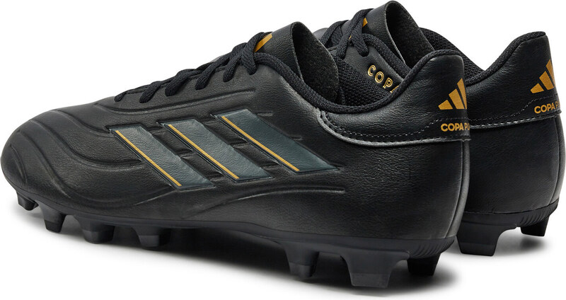 Jalgpallijalatsid adidas