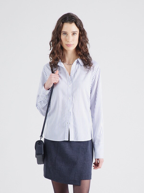 ONLY Pluus 'ONLBerit' meresinine / valge