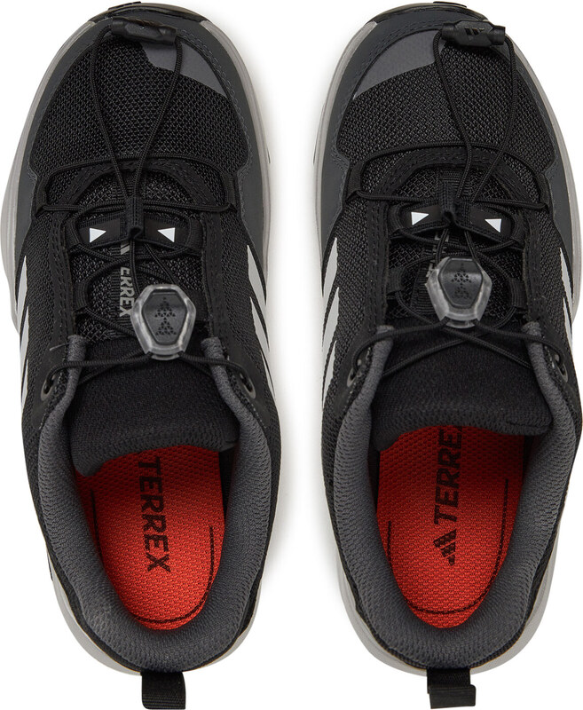 Matkajalatsid adidas