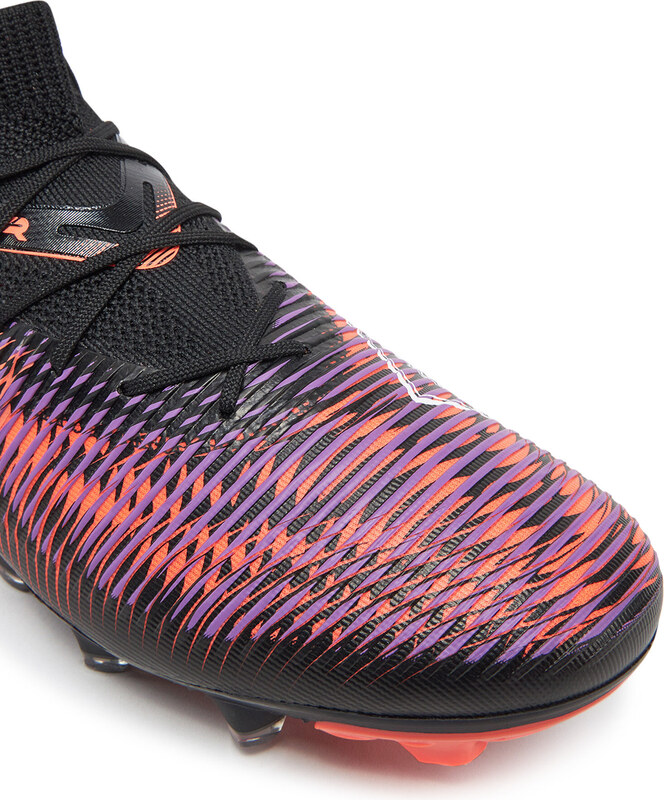 Jalgpallijalatsid Puma