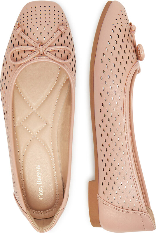 Baleriinad Clara Barson