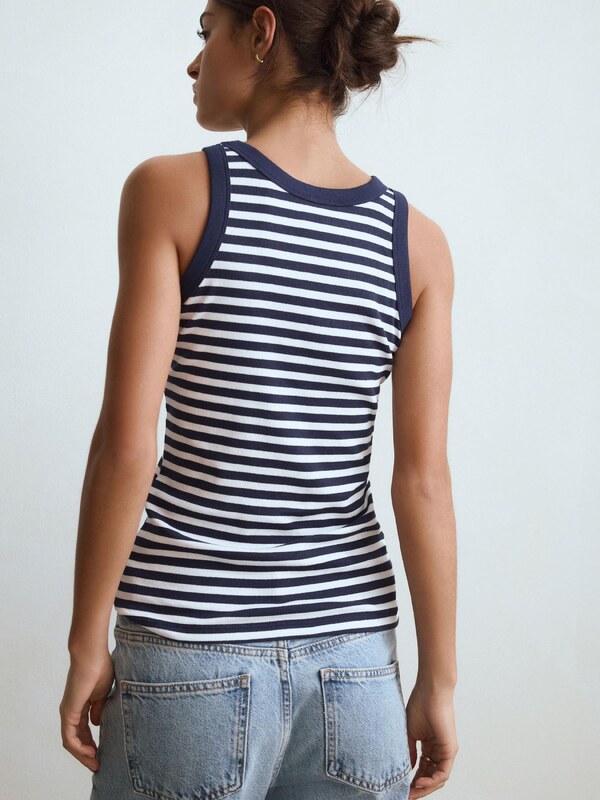 Next Topp meresinine / valge