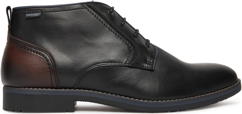 Poolsaapad Pikolinos