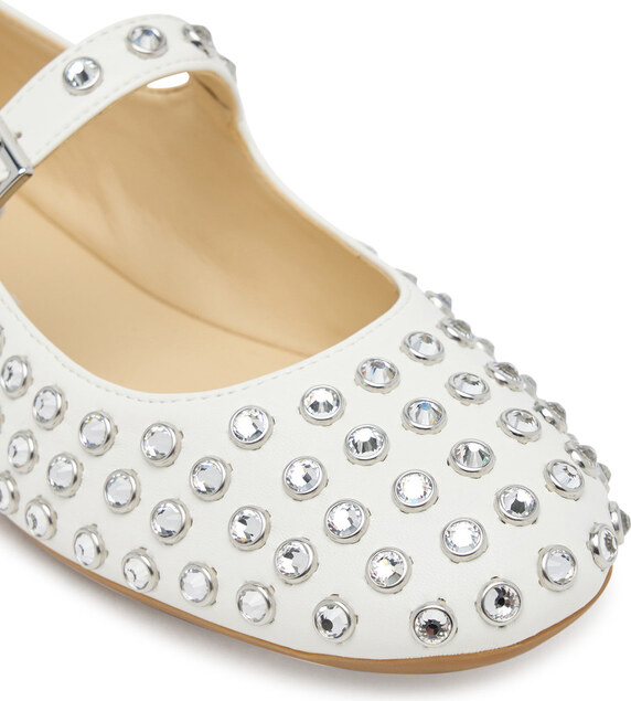 Baleriinad Guess