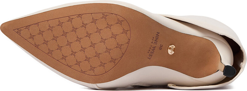 Ratsasaapad Nine West