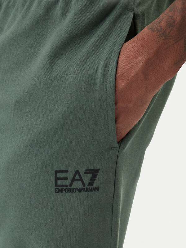 Spordidressid EA7 Emporio Armani