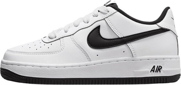Nike Air Force 1 LV8 3