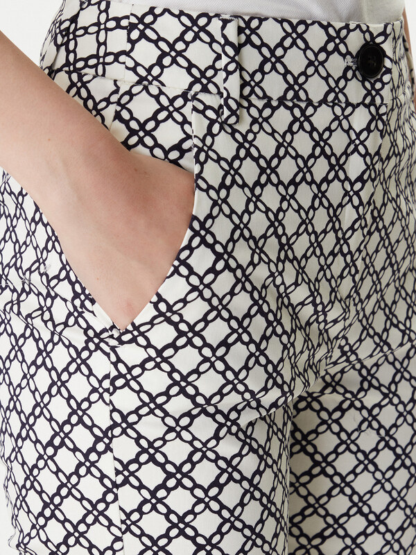 Riidest püksid Marella