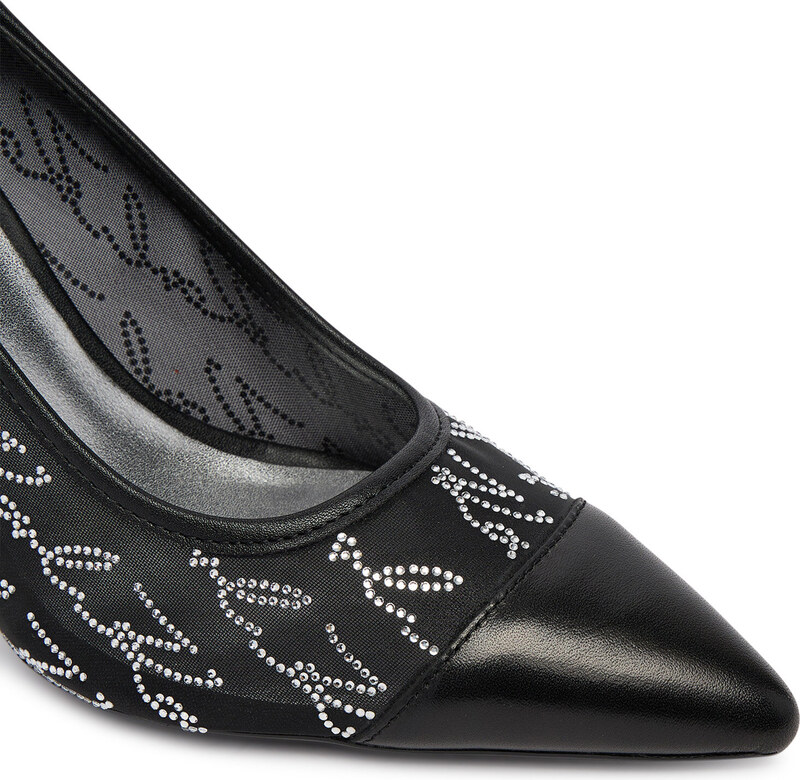 Kõrgete kontsadega KARL LAGERFELD