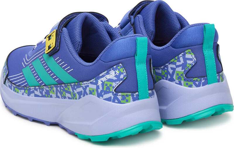 Matkajalatsid adidas