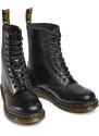 Lendurisaapad Dr. Martens
