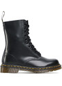 Lendurisaapad Dr. Martens