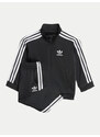 Spordidressid adidas